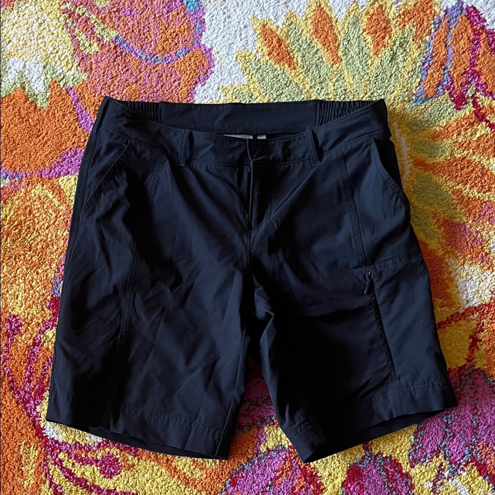 WOMENS SIZE 10 ATHLETA SUMMER SHORTS - Picture 2 of 6